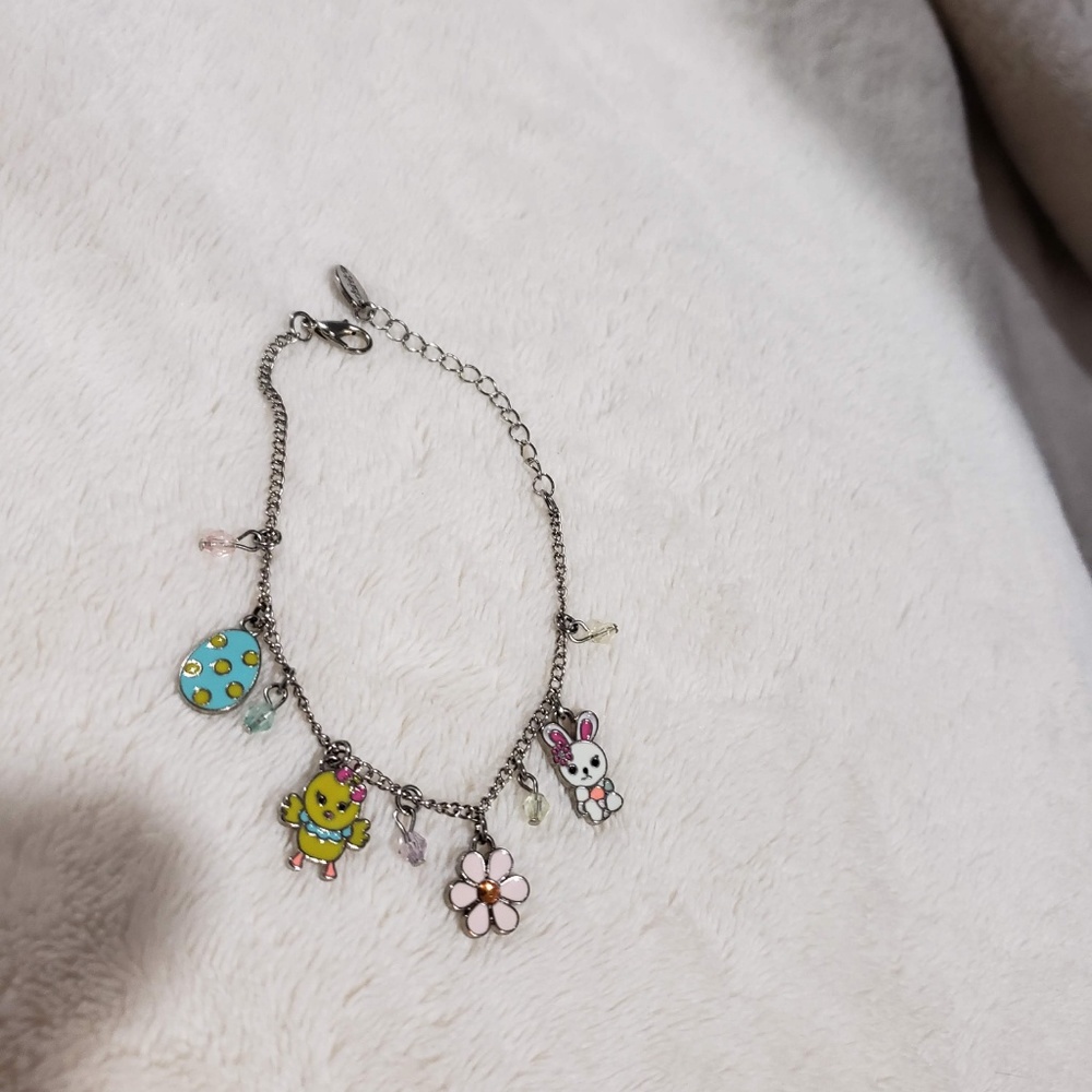 Beautiful easter bracelet. - Picture 3 of 3